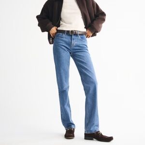 NWOT Abercrombie & Fitch 90’s Straight Midrise Jeans